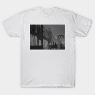 Manhattan's dawn black and white T-Shirt